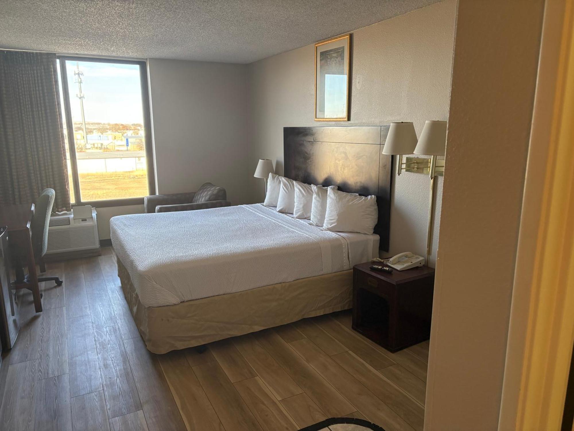 Days Inn By Wyndham Amarillo East Екстериор снимка